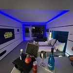 Themenpartment Starcruiser شقة *
